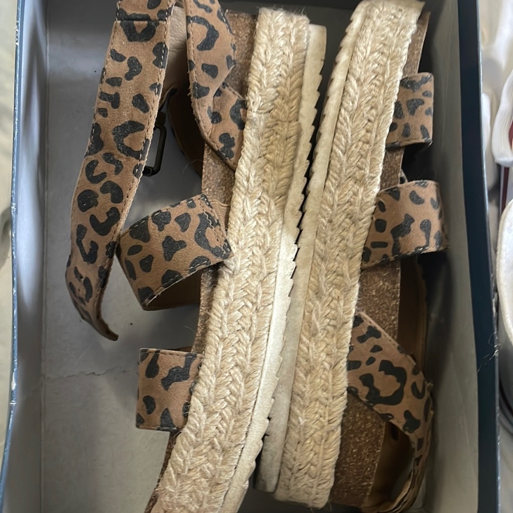 Leopard print platform sandals